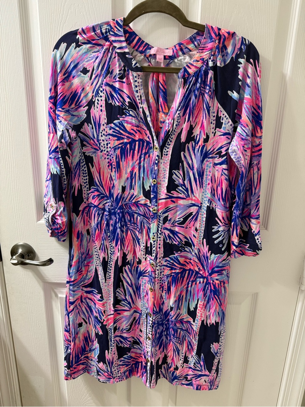 Vibrant Lilly Pulitzer belted dress, like new, small